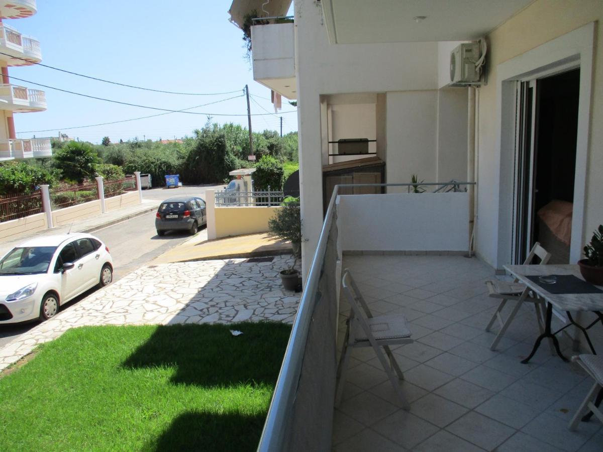 Alexia'S Kalamata - One Bedroom Apartment Bagian luar foto