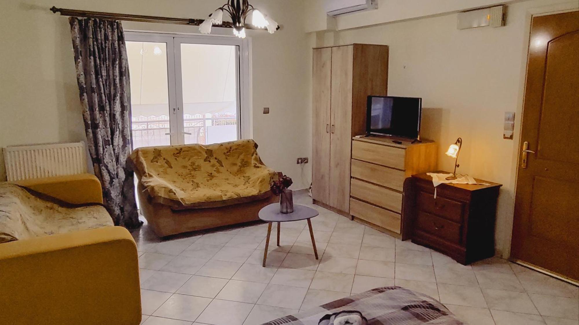 Alexia'S Kalamata - One Bedroom Apartment Bagian luar foto